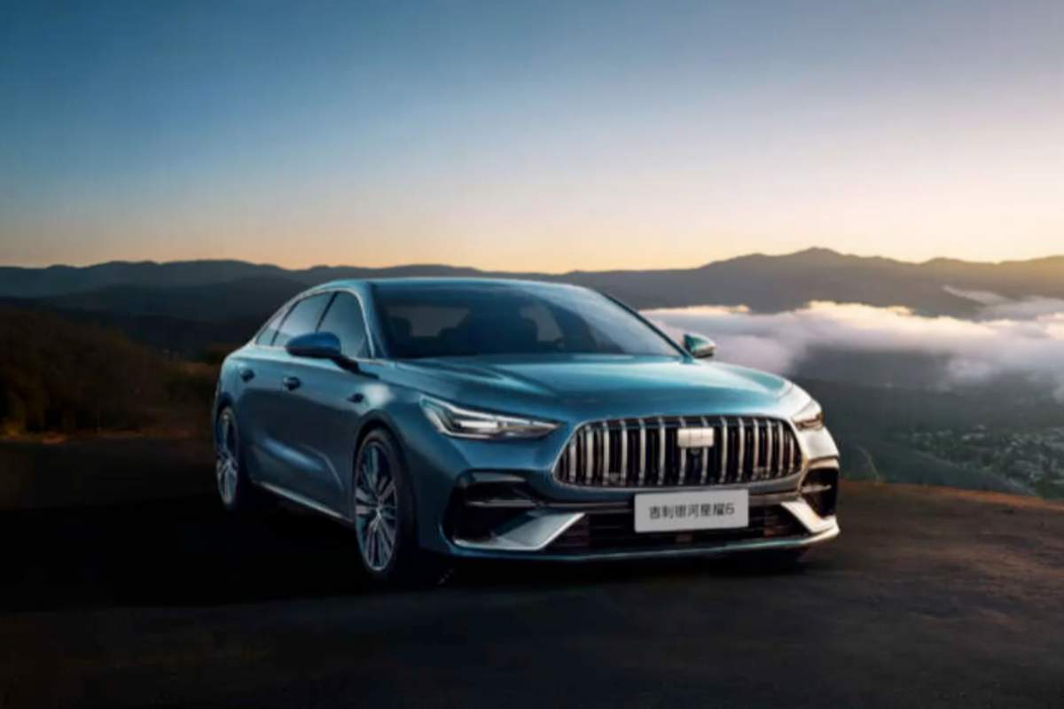 Geely Galaxy Starshine, la sosia della Mercedes Classe C