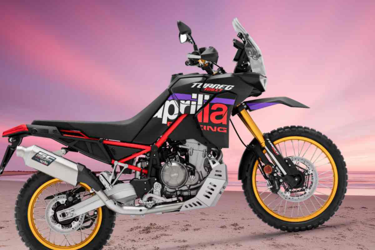 moto-aprilia su sabbia