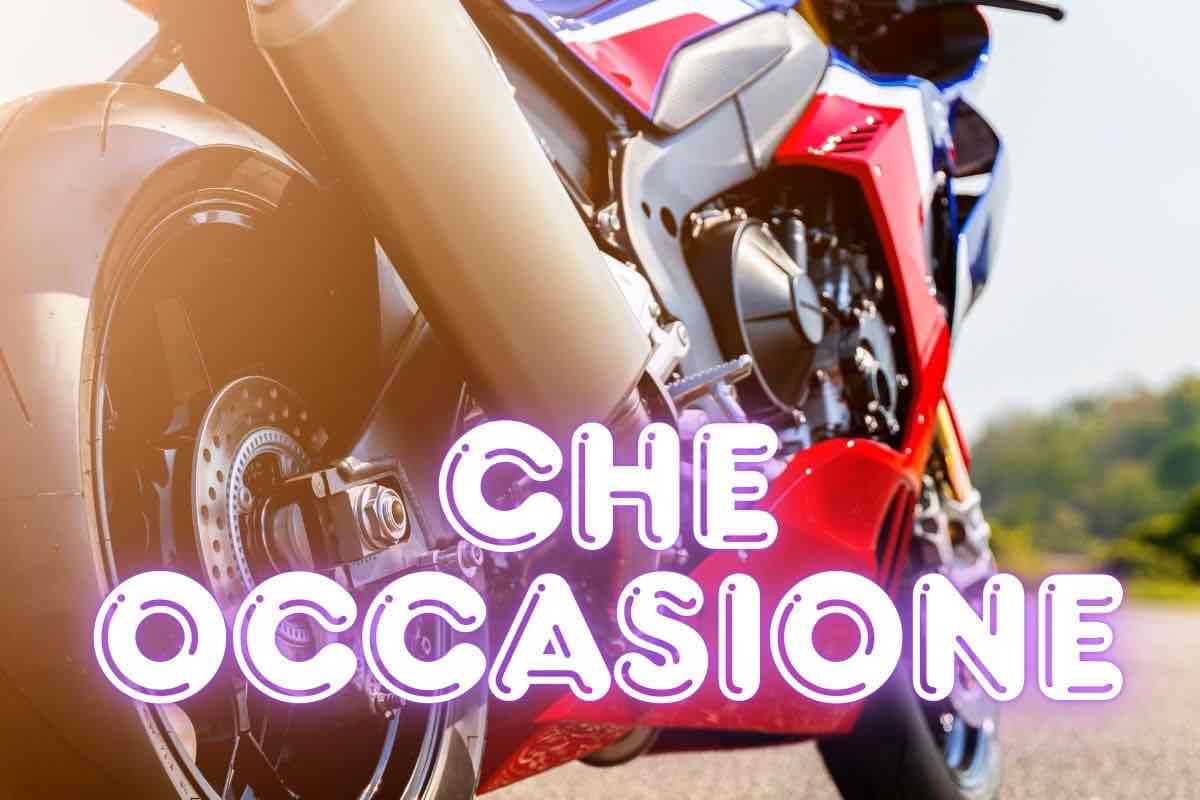 Moto sportiva QJ Motor SRK 800 RR