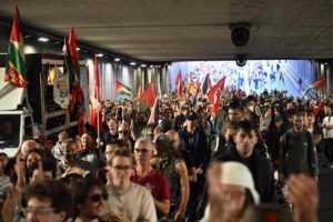 Manifestanti in corteo