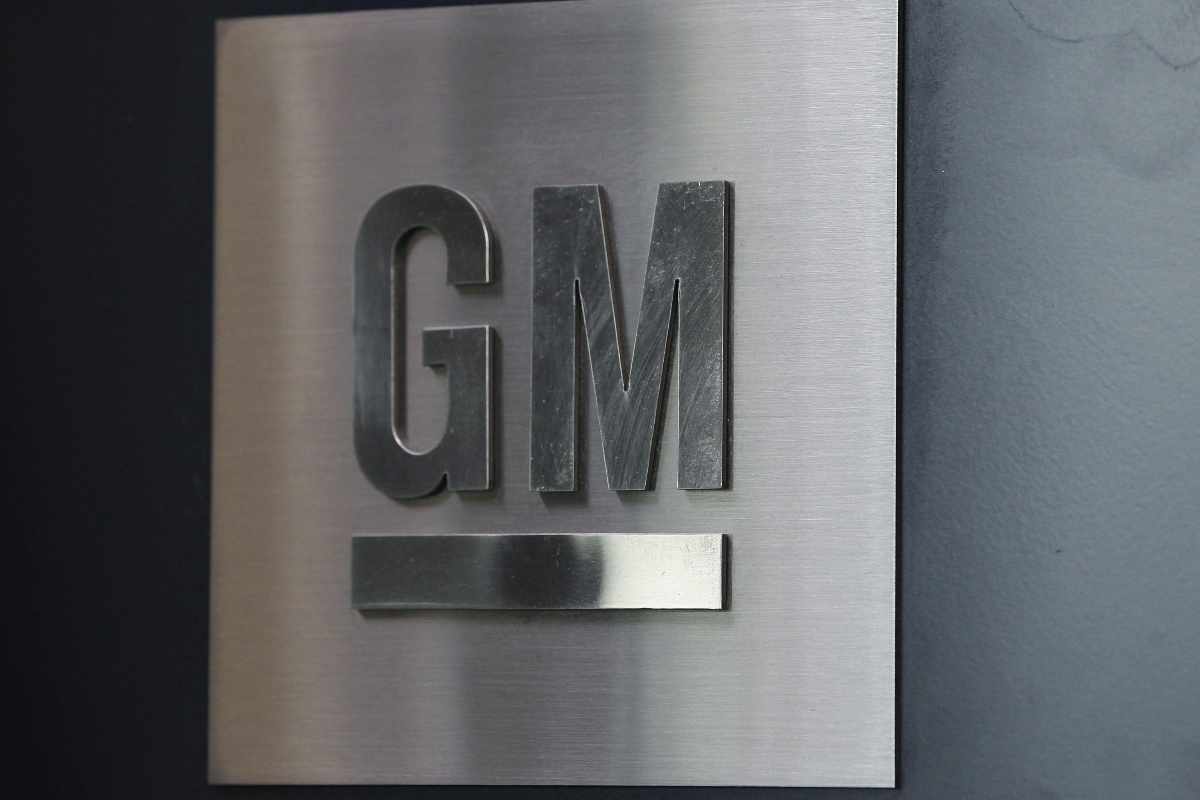 gm logo