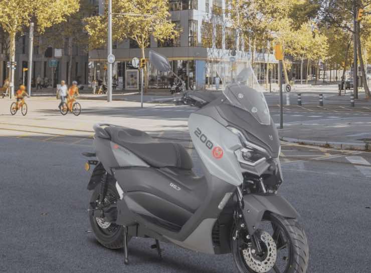 Hurba 200S Scooter italiano