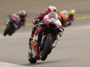 Pol Espargarò alla guida della KTM