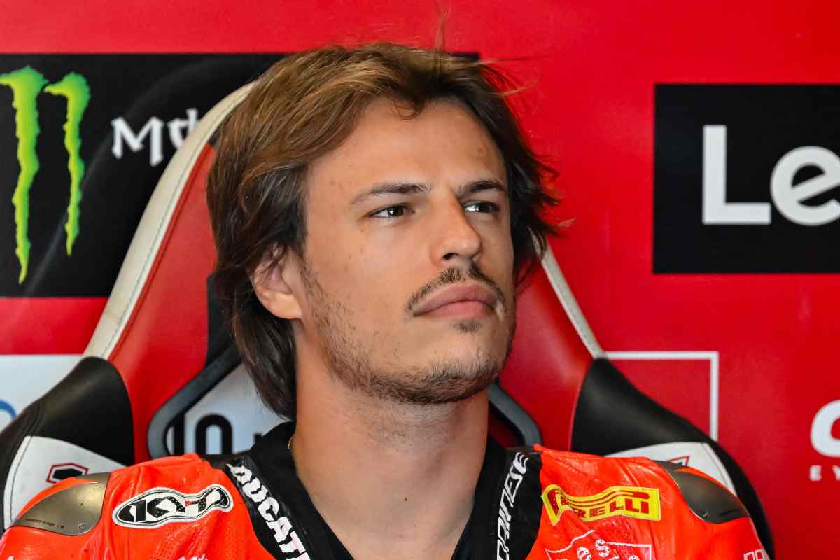 Bulega nel box della Ducati