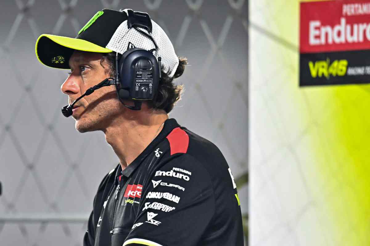 Valentino Rossi a bordo pista