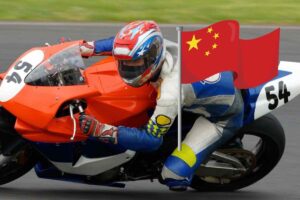 CFMoto 675 SR R novità moto Cina