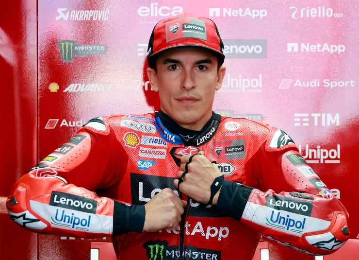 Marc Marquez si chiude la tuta