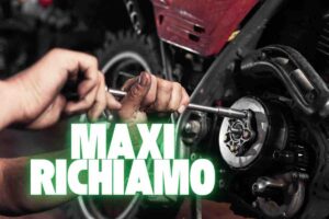 Triumph Daytona 660 moto richiamo