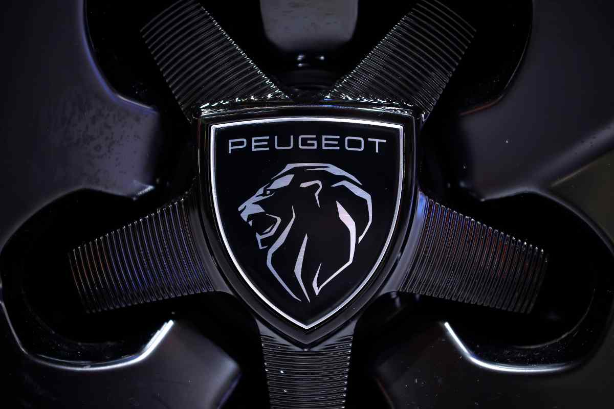 peugeot logo 
