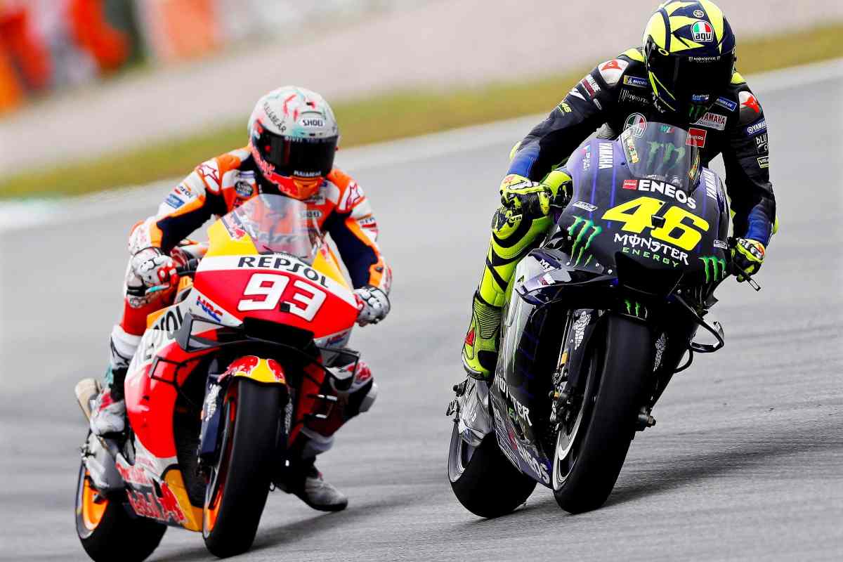 Rossi e Marquez in pista