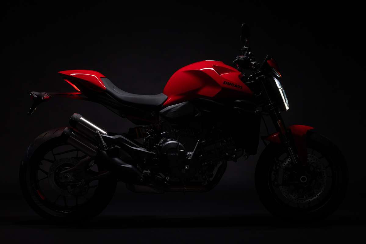 ducati monster motore