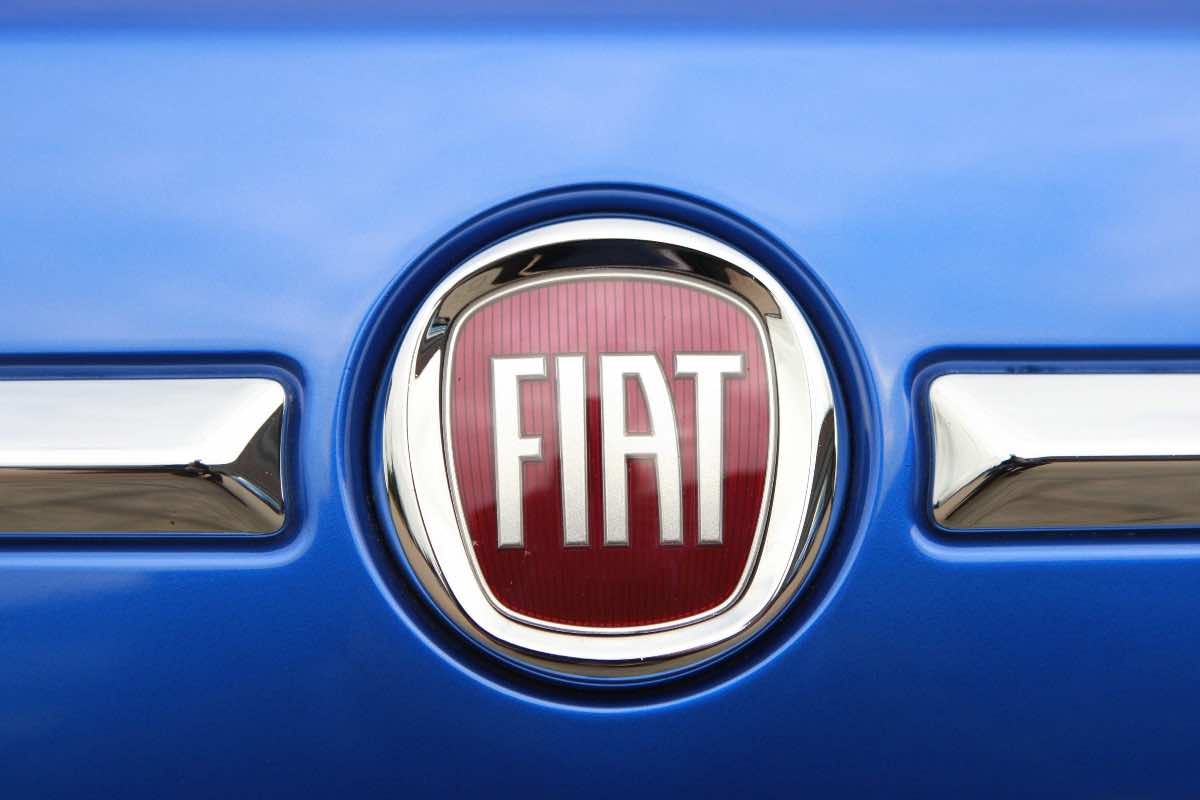 fiat logo